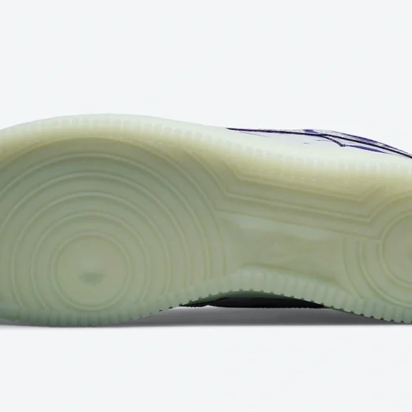 Nike Air Force 1 QS Halloween Purple Skeleton (2021) CU8067 500 - Picture 7 of 10